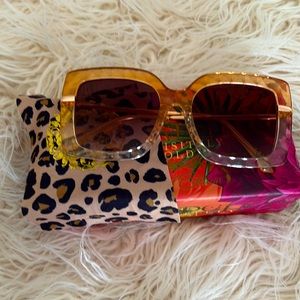 Powder Brand Winnie Limited Edition Sunglasses